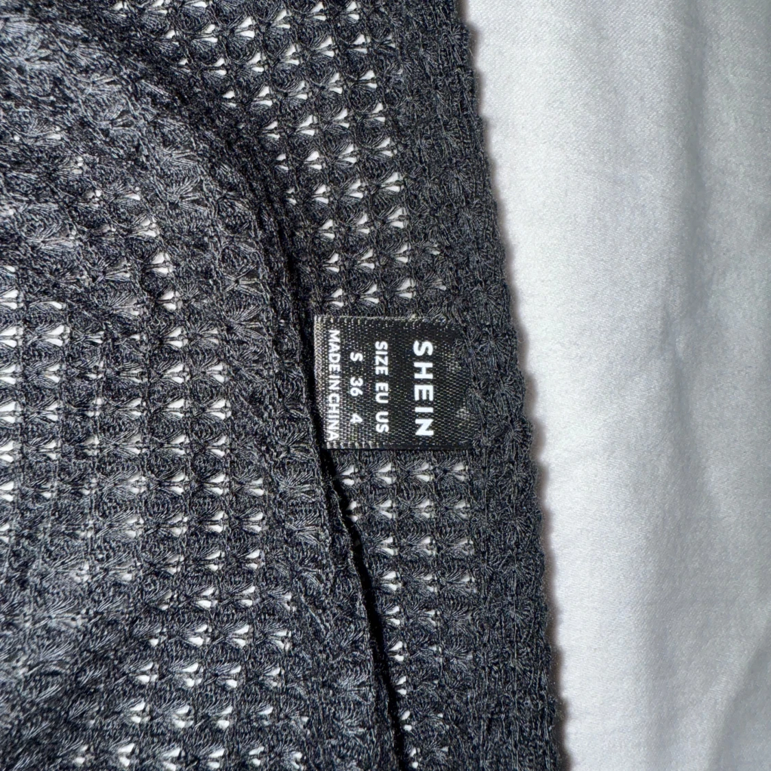 Svart stickad bolerotopp från Shein