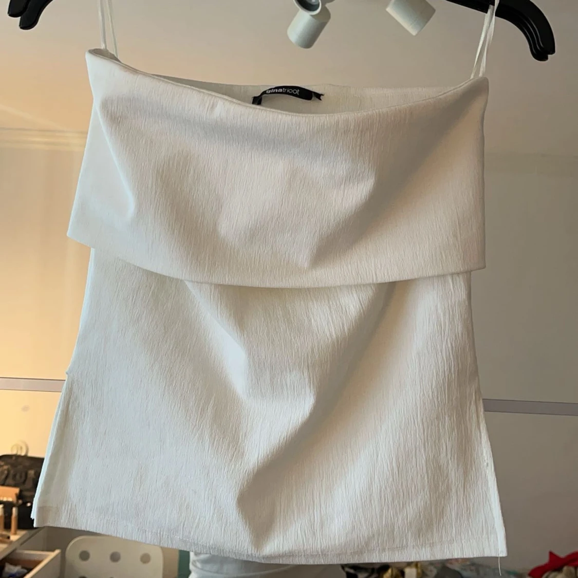 Vit axelbandslös tubtopp - 1