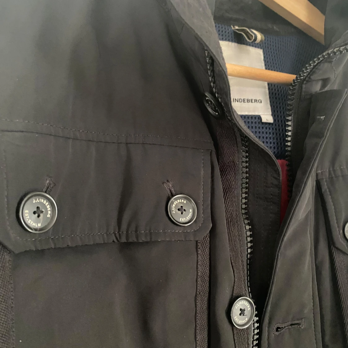 Svart jacka från J.Lindeberg - 2