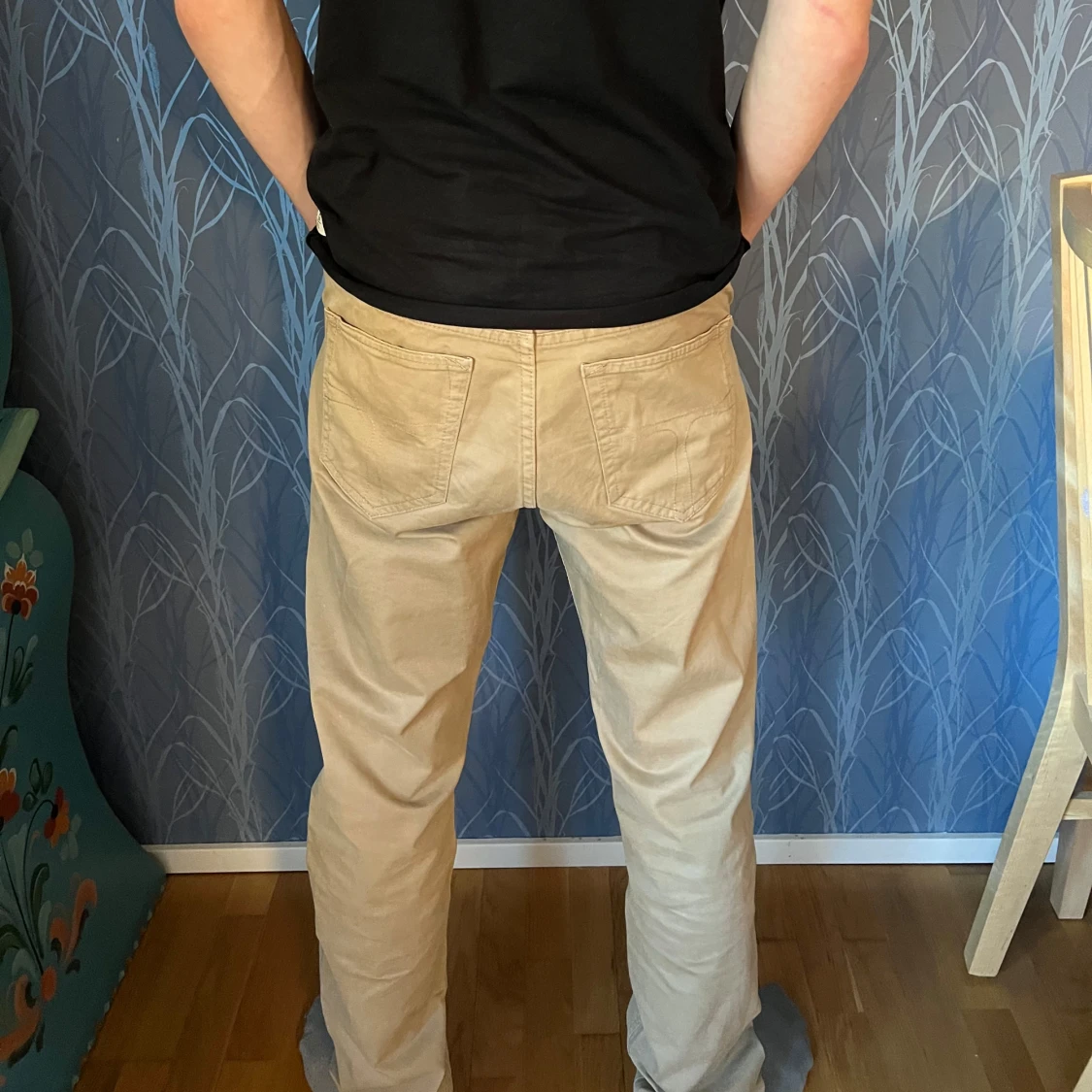Beige jeans från tiger of sweden - 1