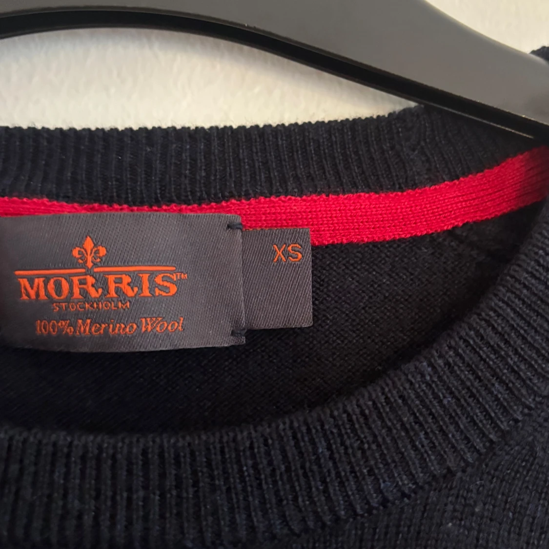 Mörkblå merinoullströja från Morris - 1