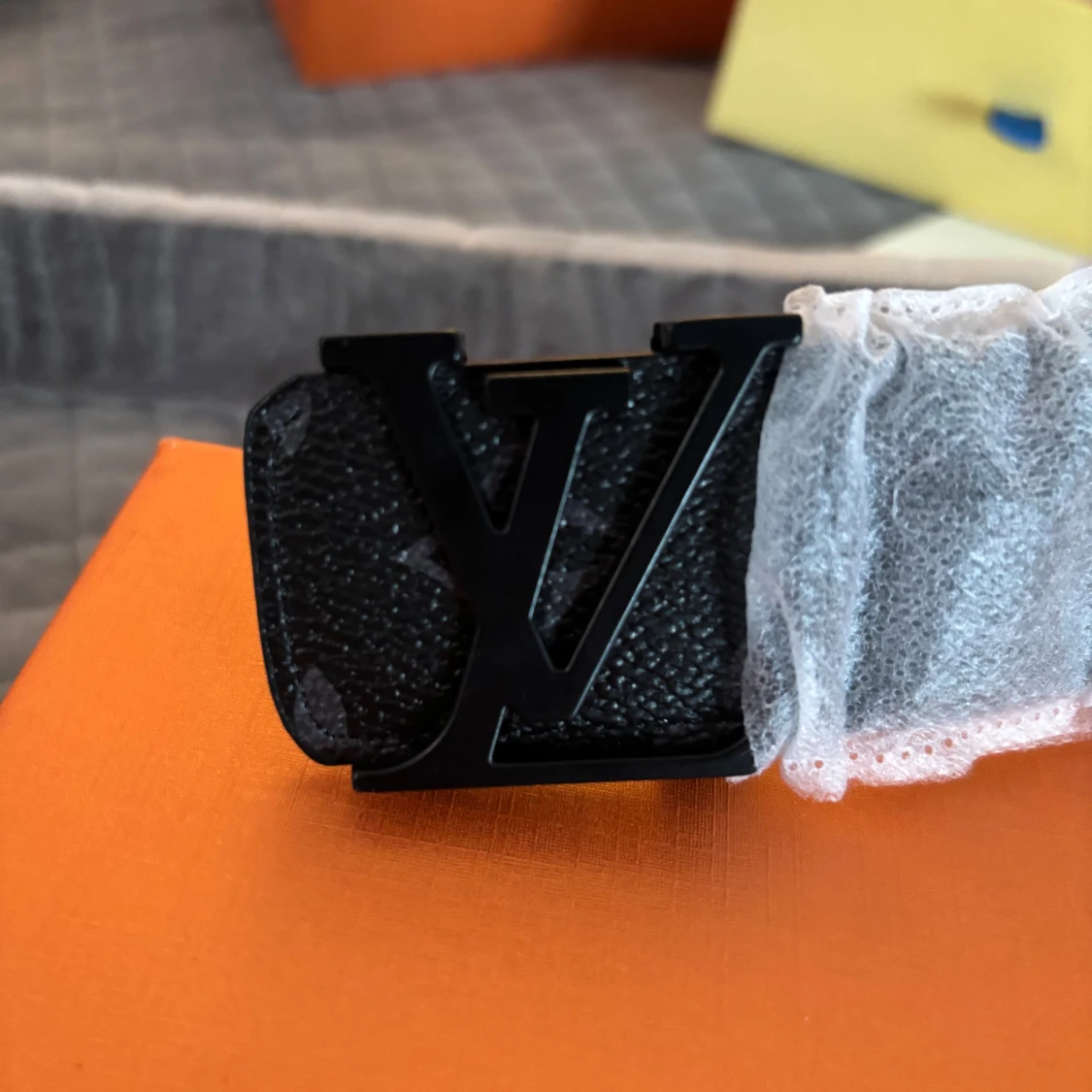 Svart Louis Vuitton skärp med LV-spänne - 1