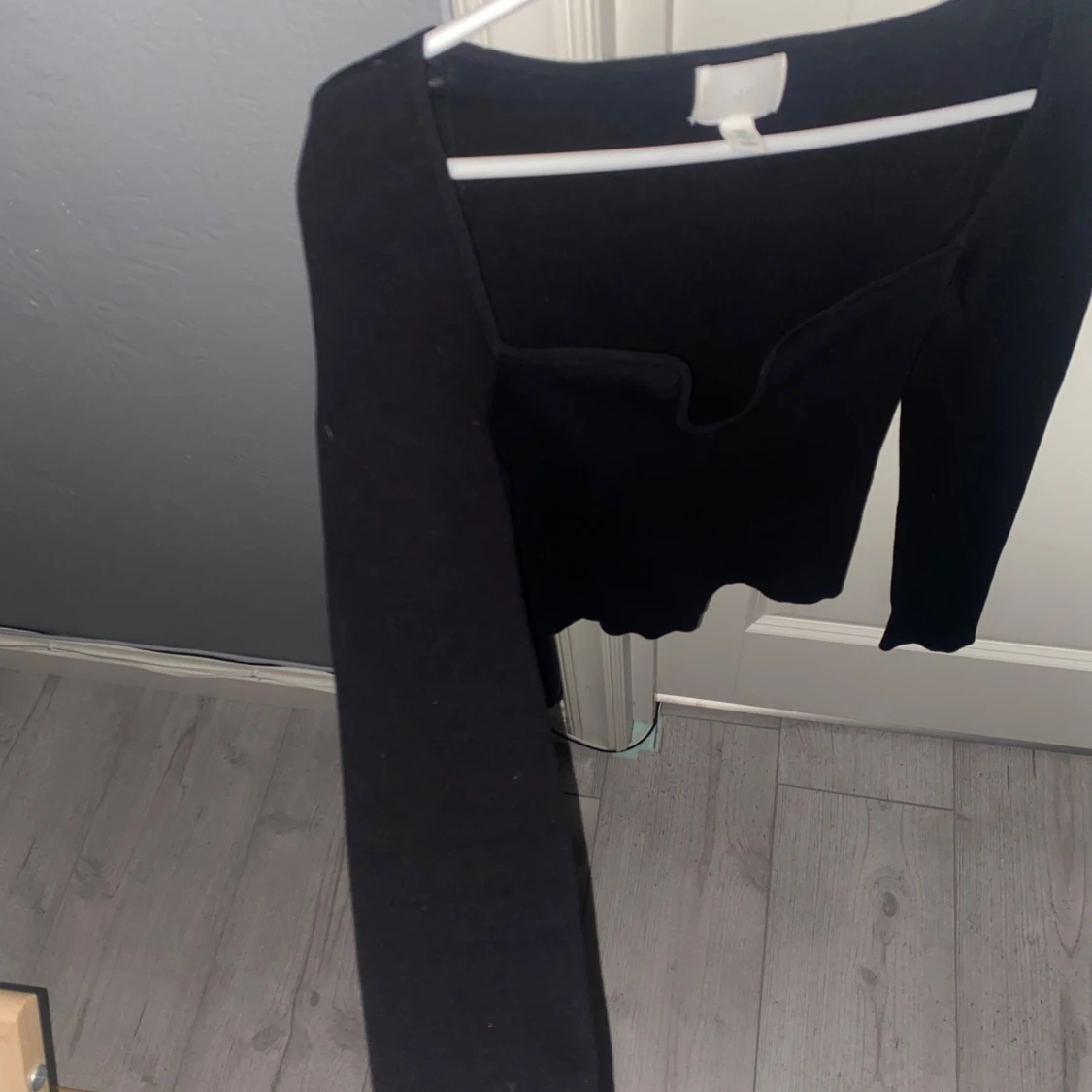 Svart långärmad topp från H&M - 2