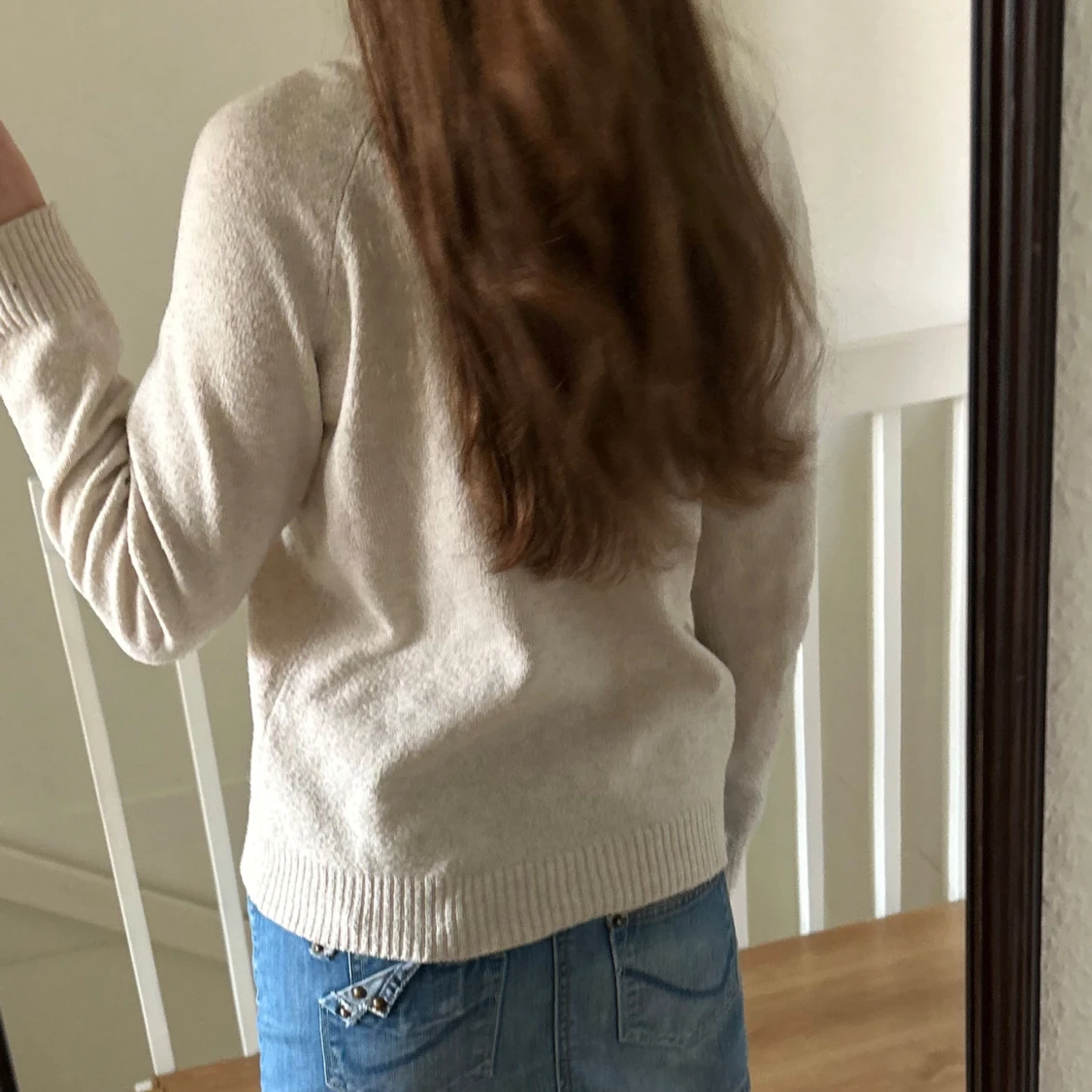 Benvit  stickad tröja  - 2