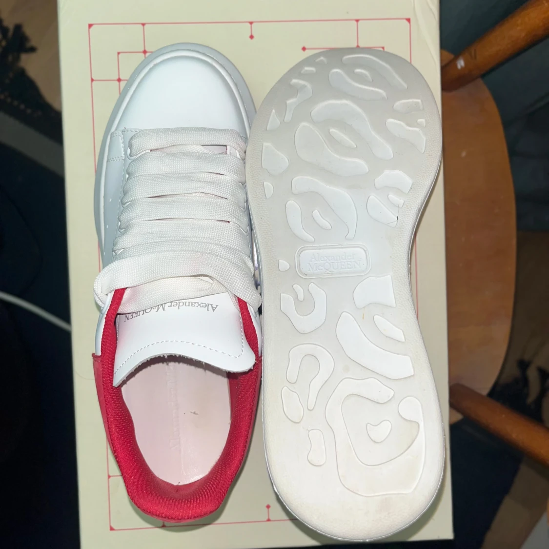 Alexander McQueen sneakers vit/röd - 2