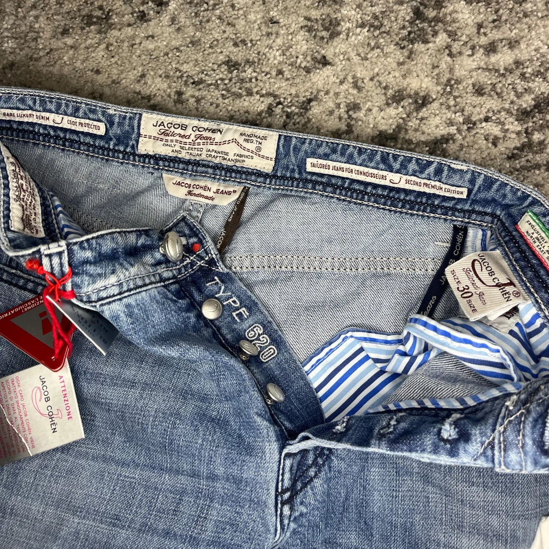 Jacob Cohen jeans (HELT NYA!)