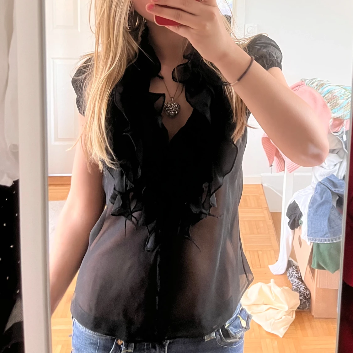 Svart volangblus från Saint Tropez XS