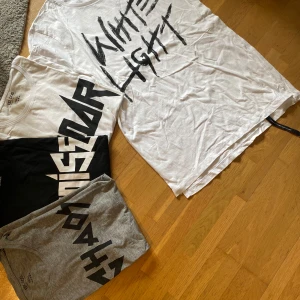 T-shirts - Fyra T-shirts från lager 157