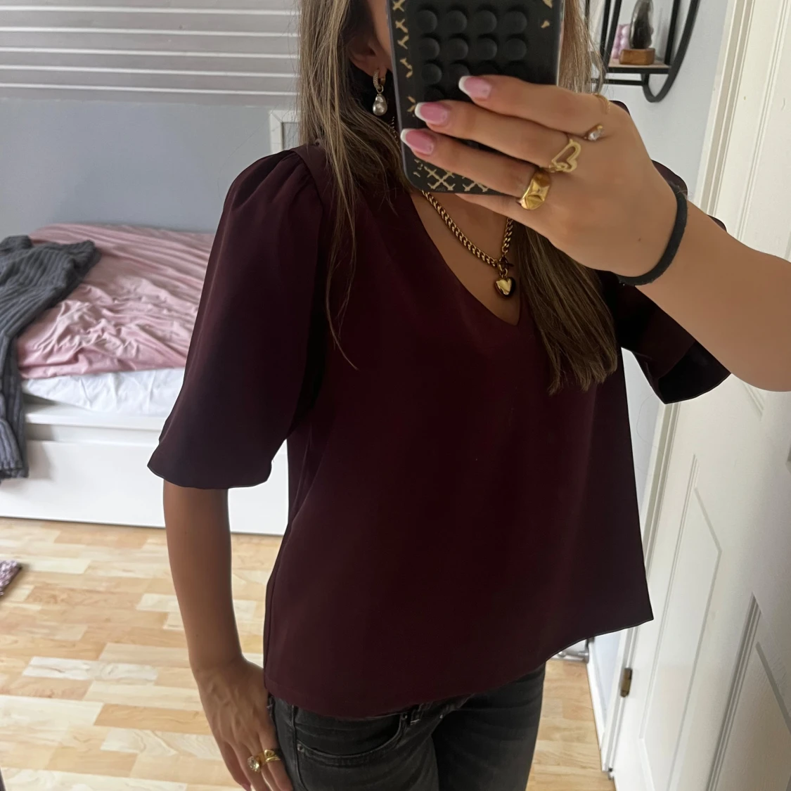 Vinröd blus från NeoNoir - 2