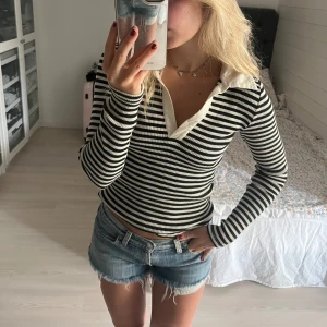 Randig långärmad pikétröja - Randig långärmad pikétröja