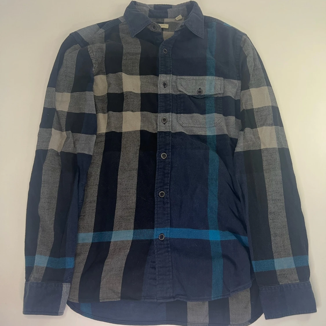 Rutig blå skjorta från Burberry