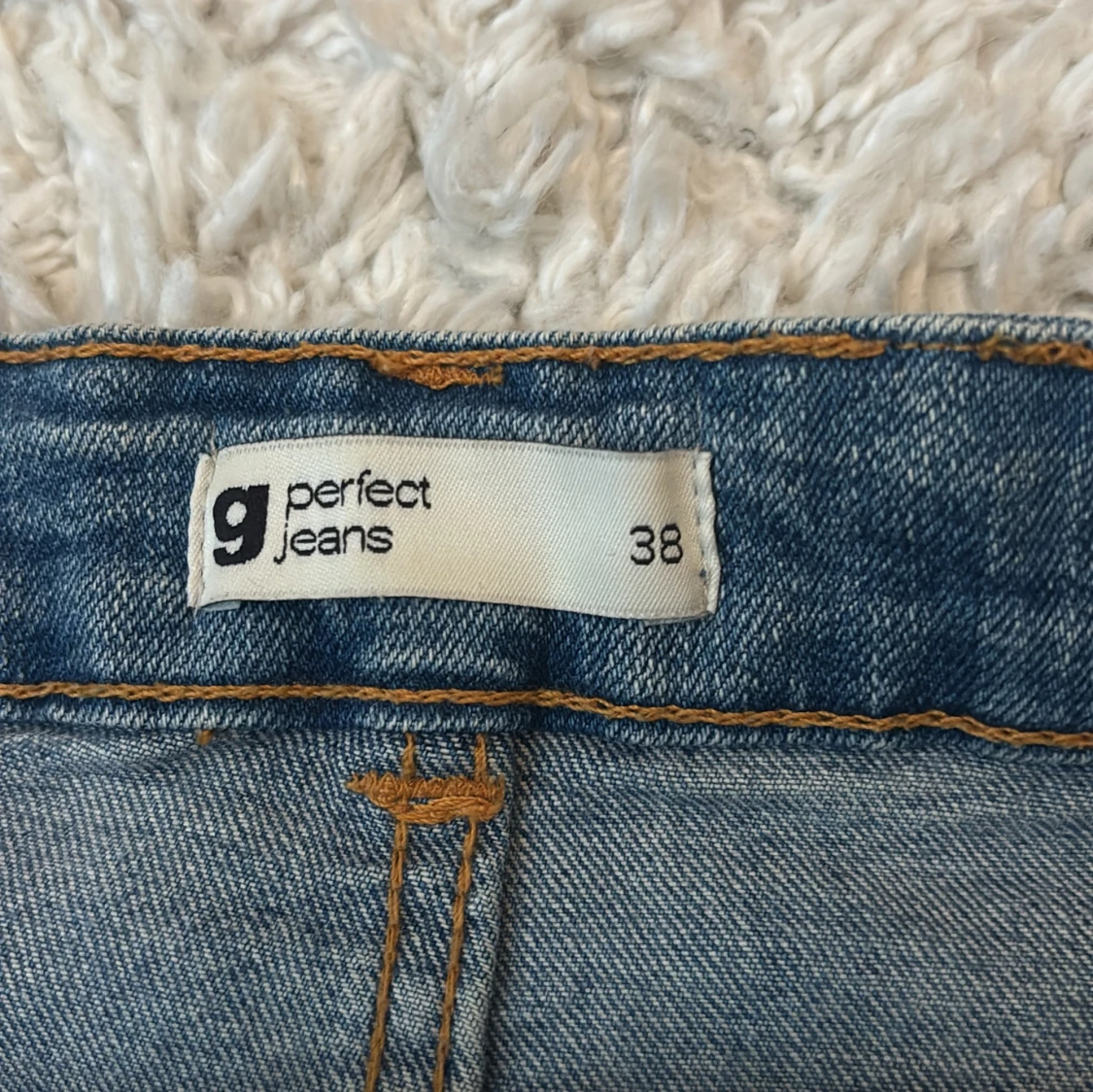 Ginatricot kort jeanskjol - 3