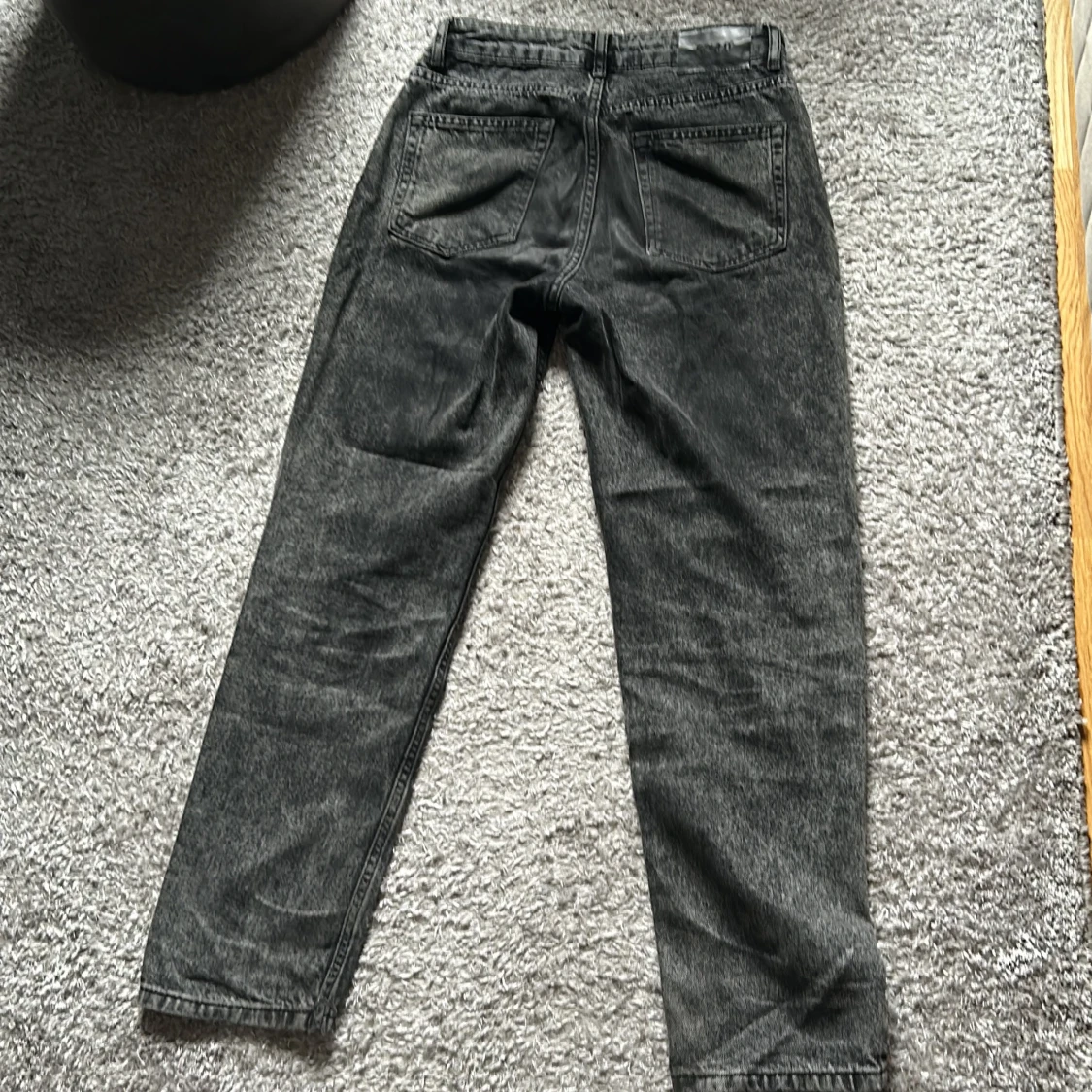 Svarta raka jeans från Grunt - 1