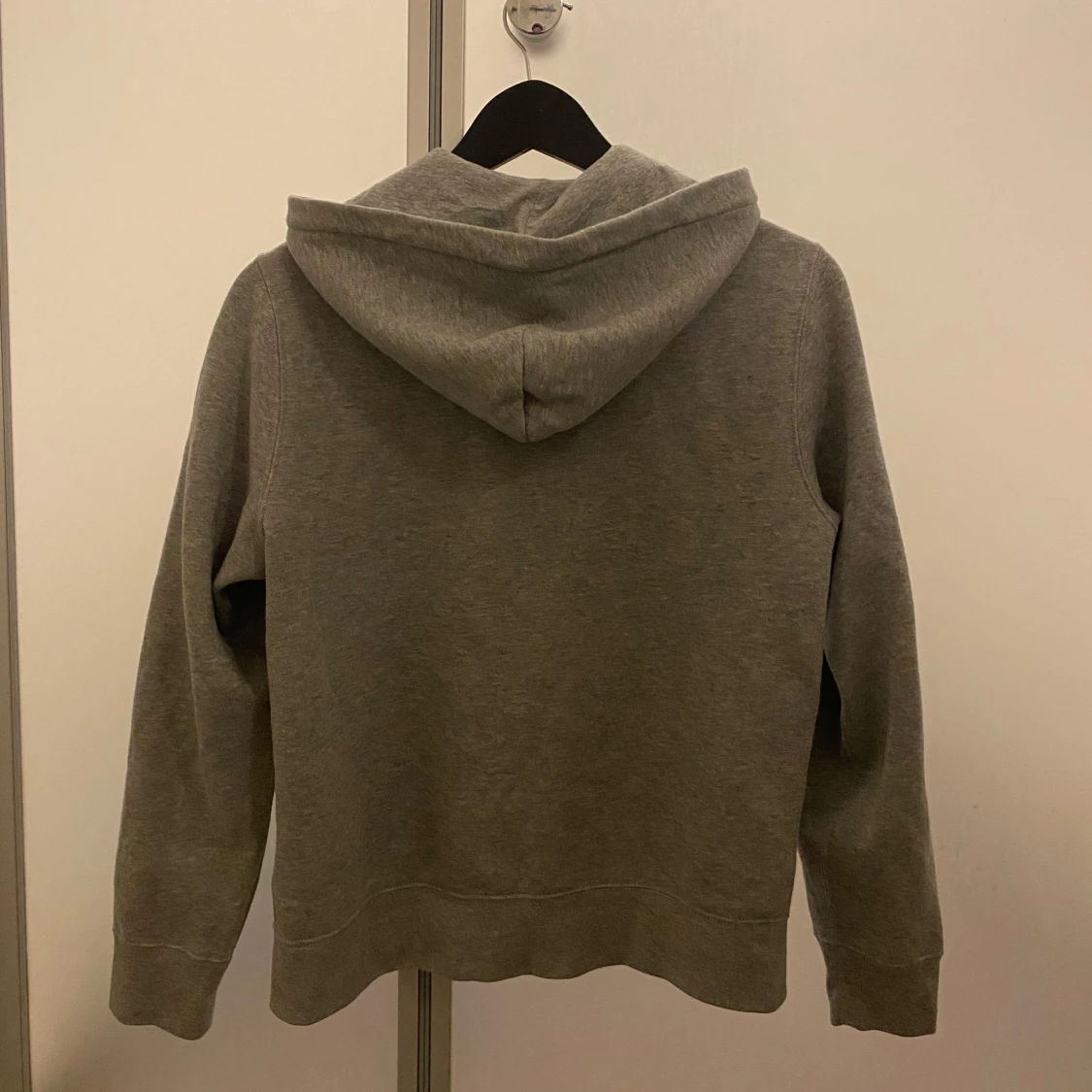 Grå hoodie från Ralph Lauren - 1