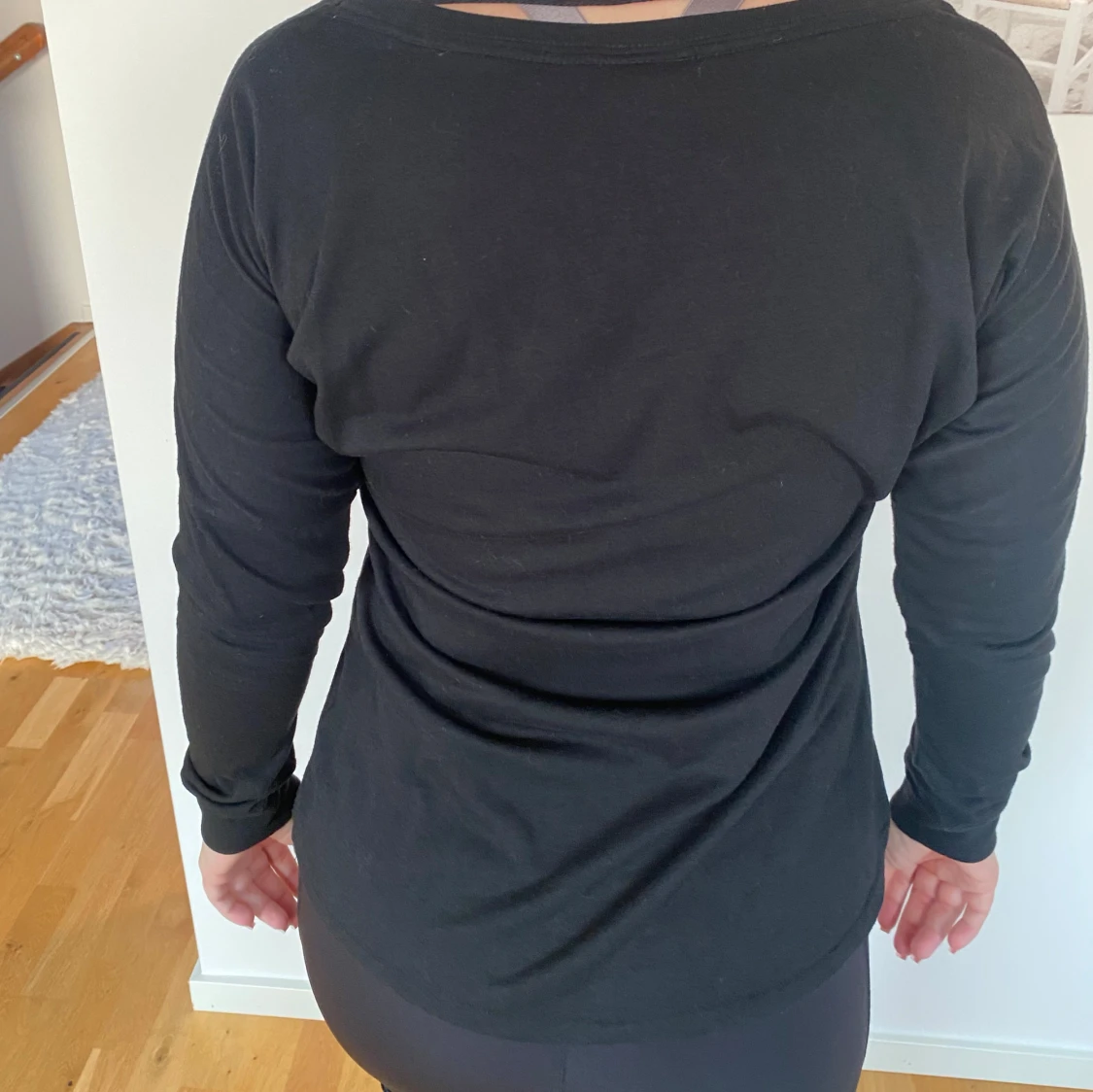 Svart långärmad tröja från Nike - 3