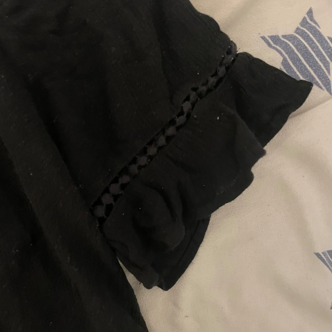 Svart offshoulder blus - 1