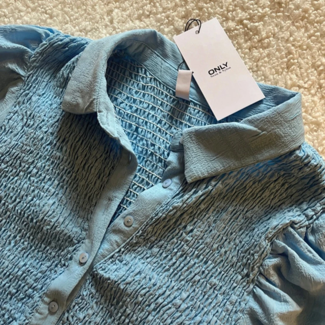 Blå blus från ONLY - 1