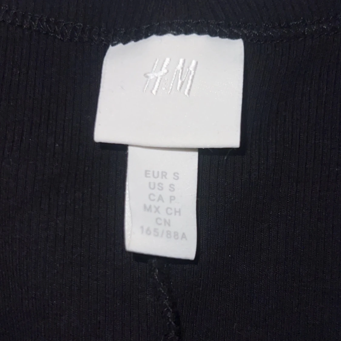 Svart ärmlös klänning från H&M - 2