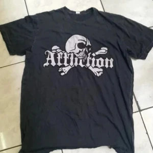 Iso iso iso this Jesse pinkman crossbone - I wanna buy or trade 