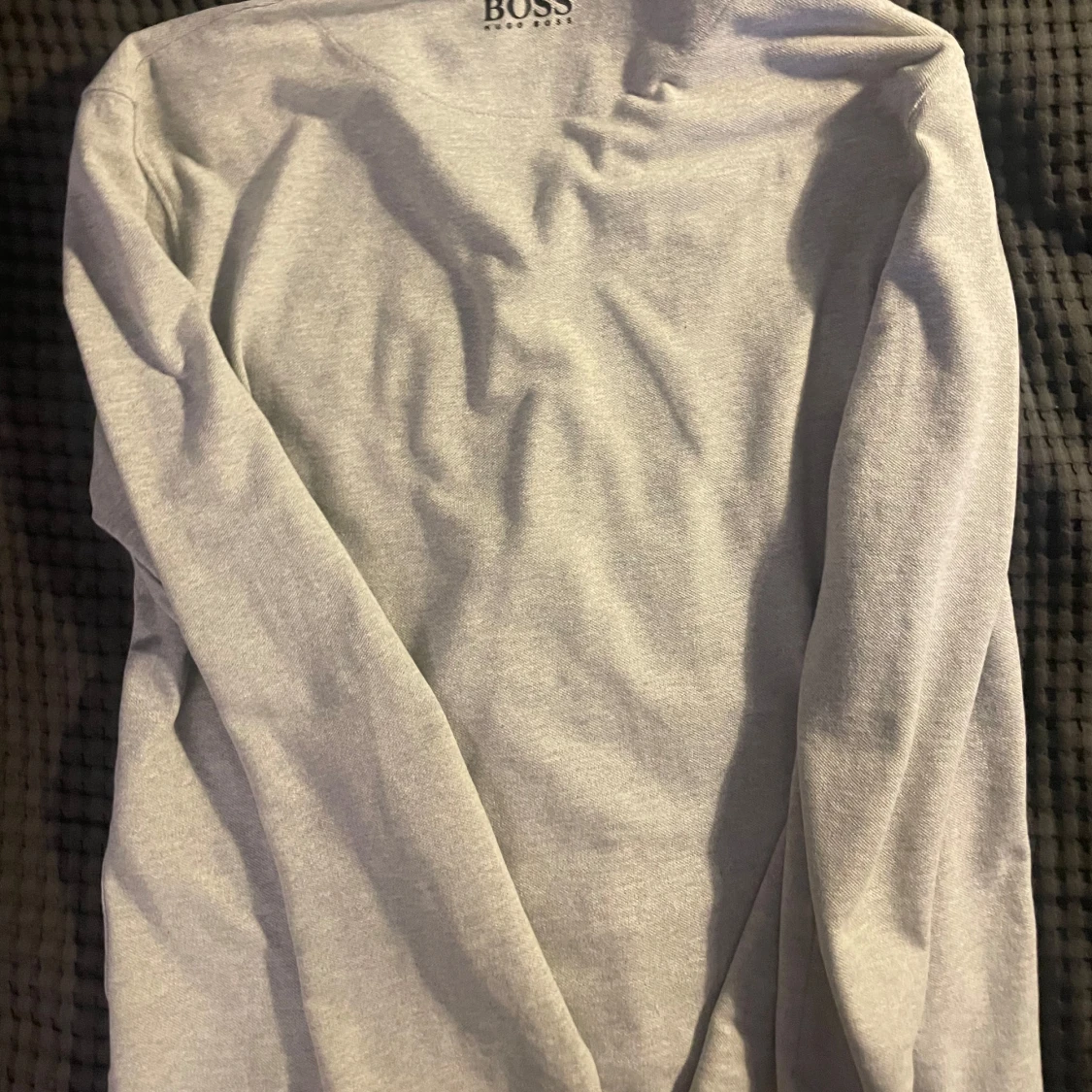 Grå piké tröja (långärmad) från Hugo boss. - 1