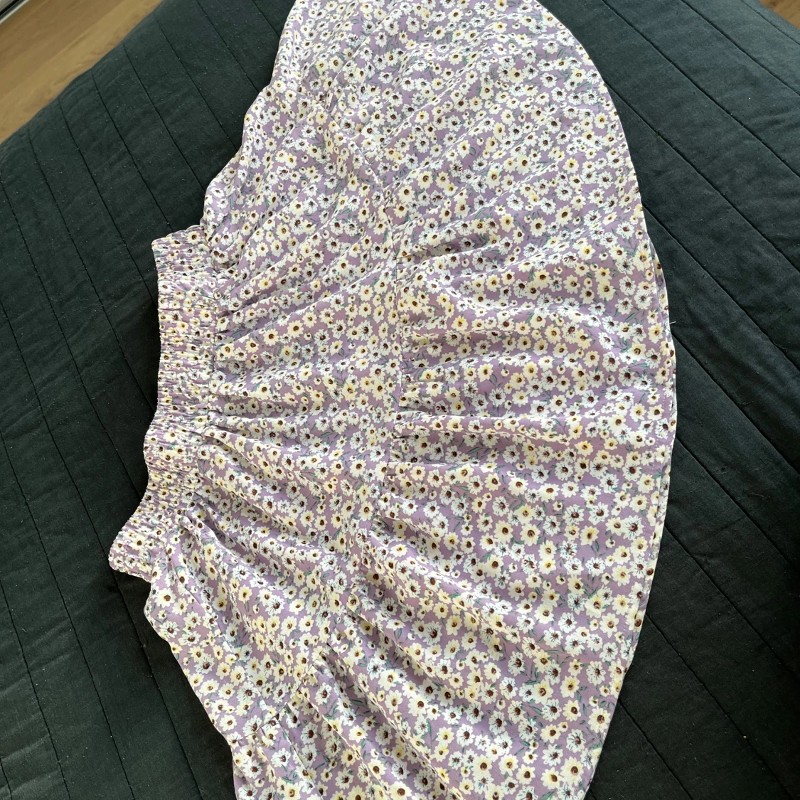 Lila blommig kjol från Shein