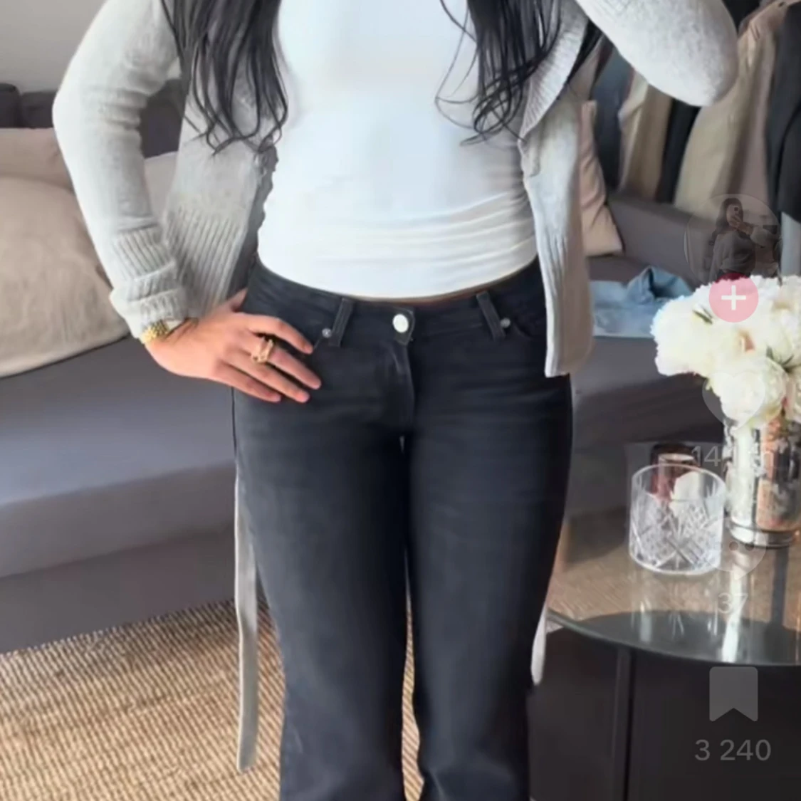 Svarta lågmidjade  jeans - 1