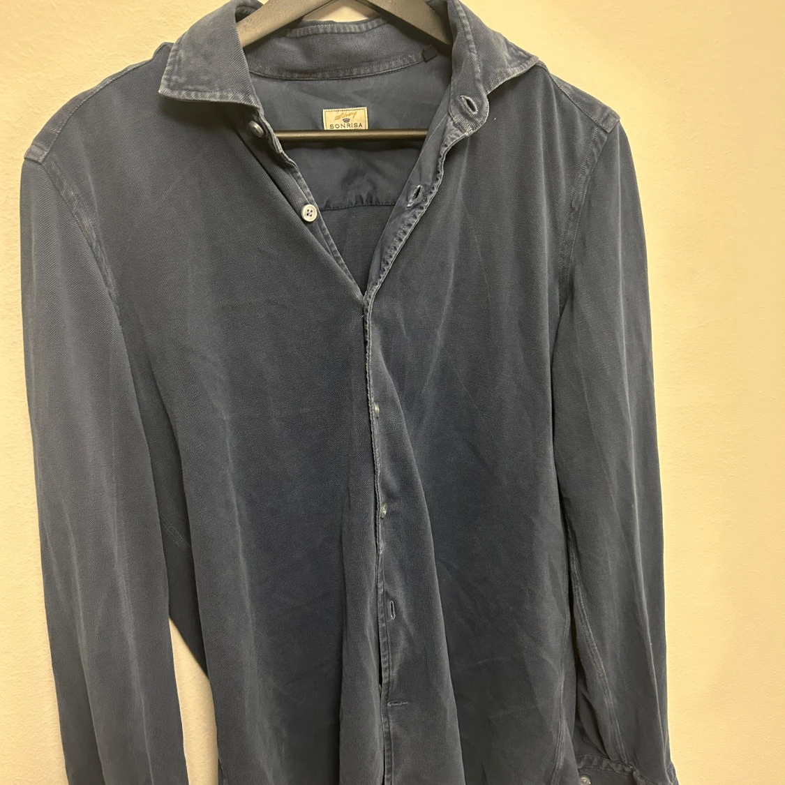 Blå skjorta från Sonrisa