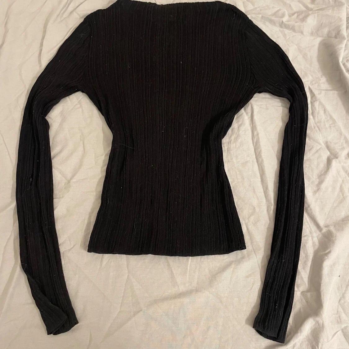 Svart ribbad tröja från BikBok - 1