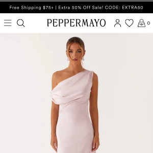 Söker klänning från peppermayo - Söker denna klänning från peppermayo i rosa, antingen stl 38 eller 40 💖💖🩷🩷🩷💐💐💓💓💓snälla snälla skriv om ni säljer!!!! Pris kan diskuteras