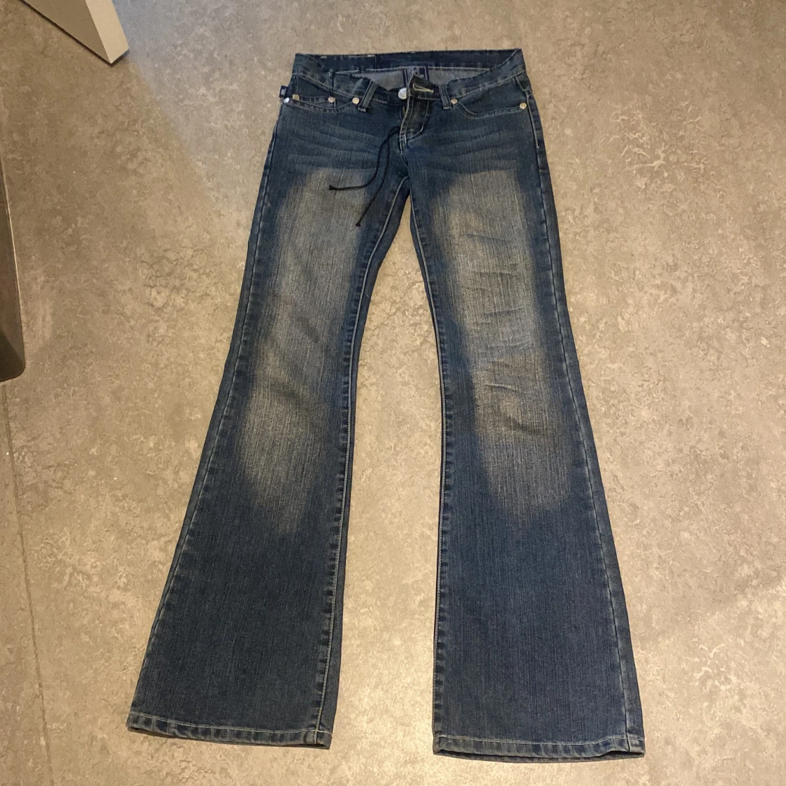 Blå jeans från Victoria Beckham 