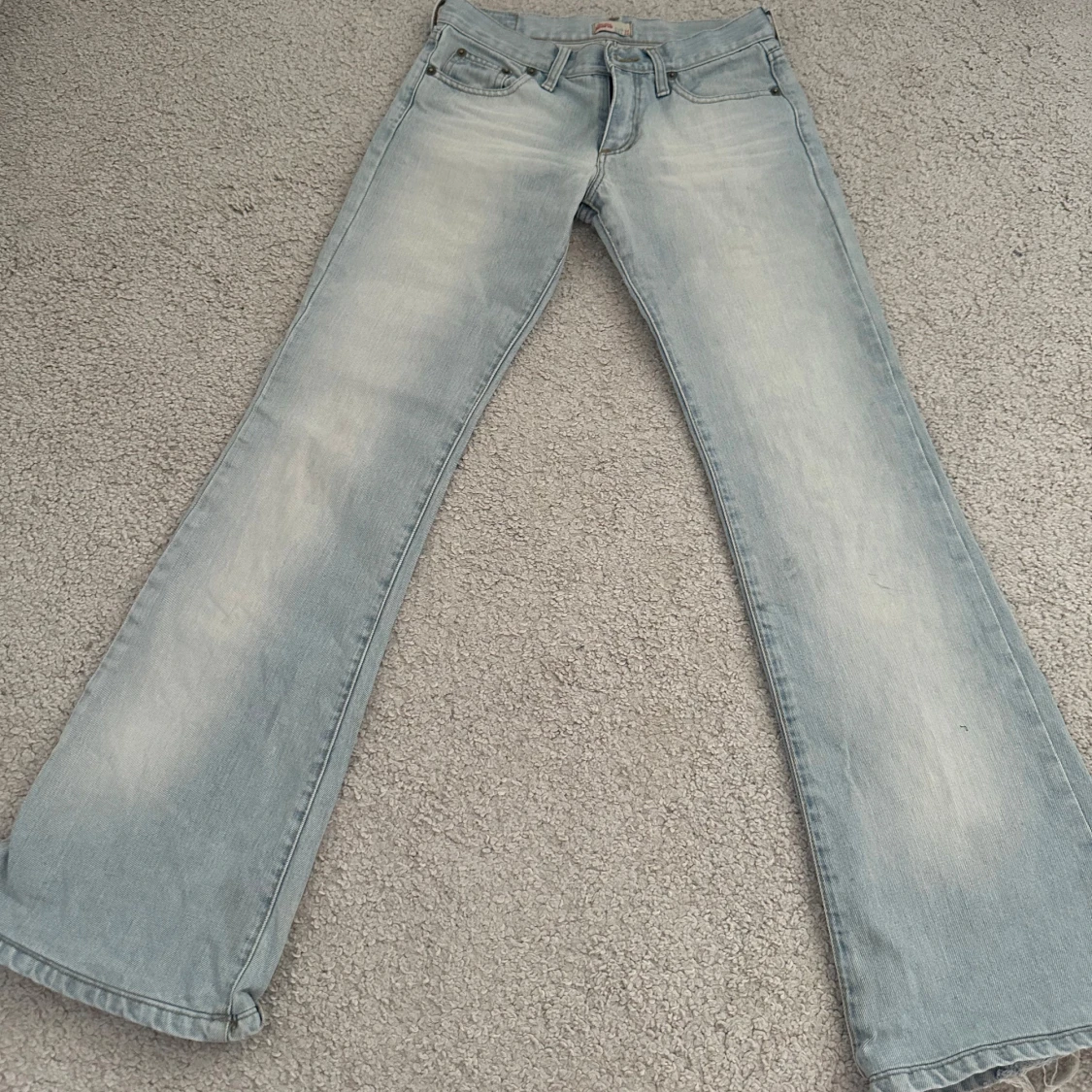 Ljusblå jeans från Bershka