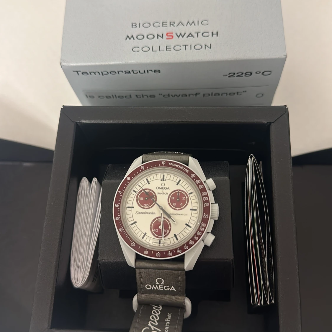 Omega x Swatch Mission to Pluto  - 1