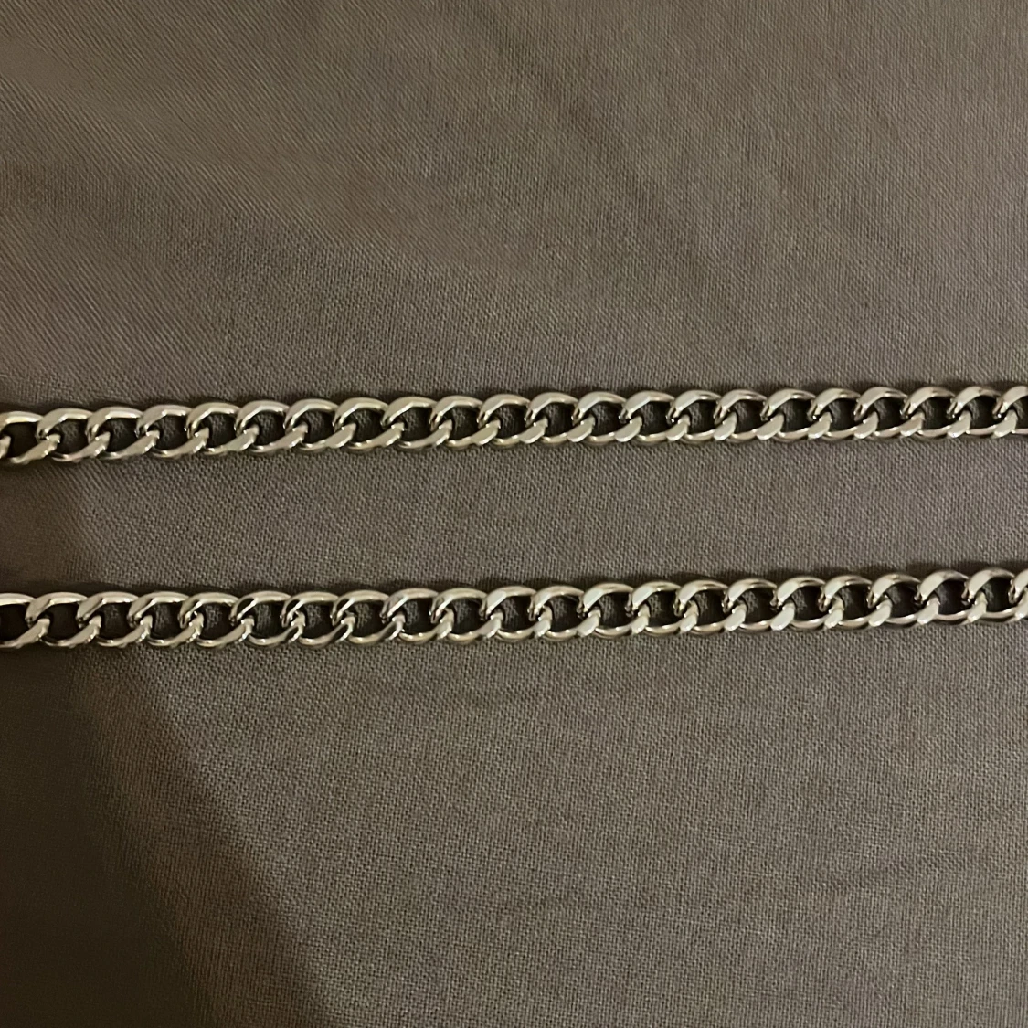 Silverfärgat kedjehalsband (50cm) - 2