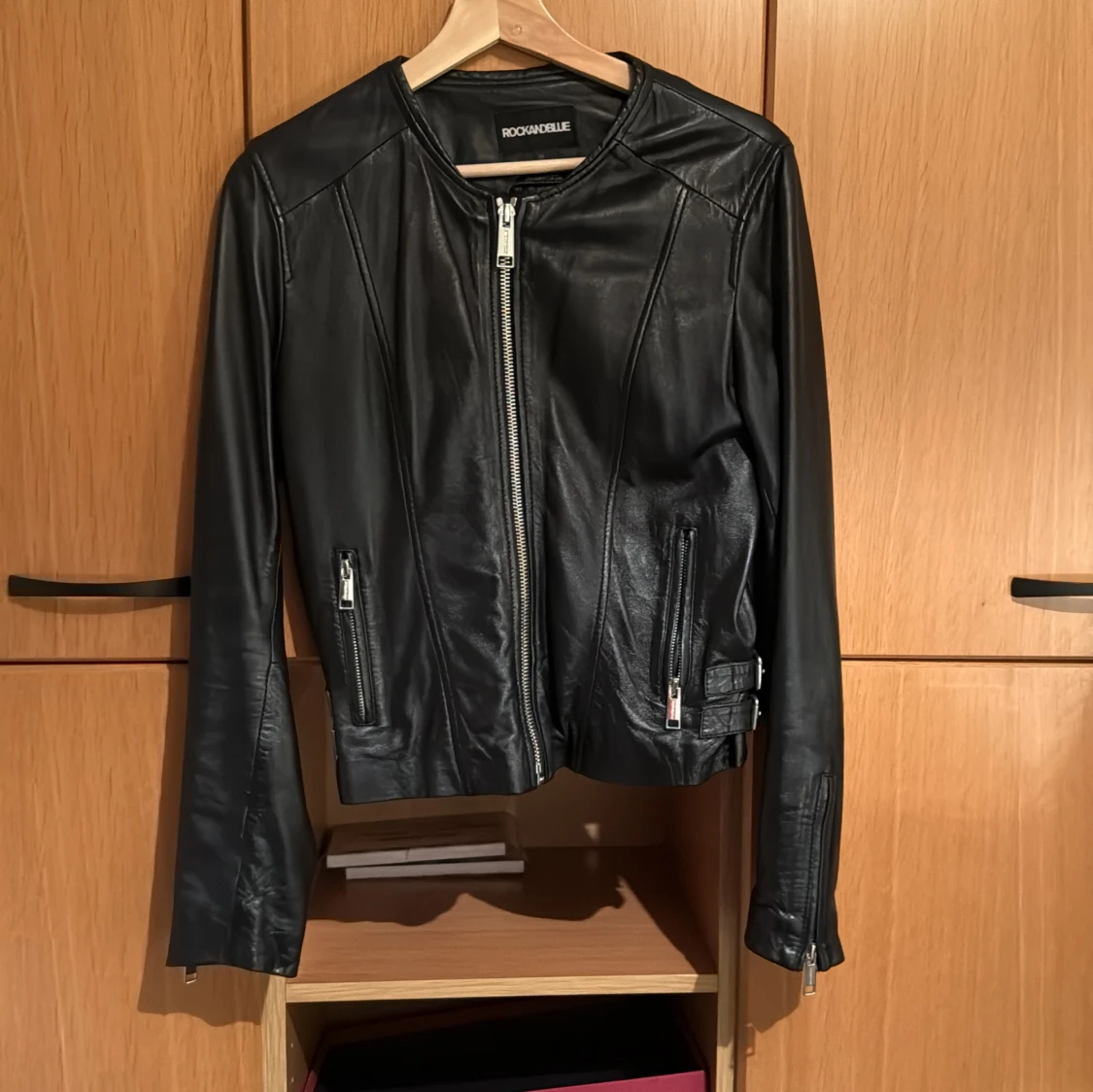 Svart skinnjacka från Rockandblue