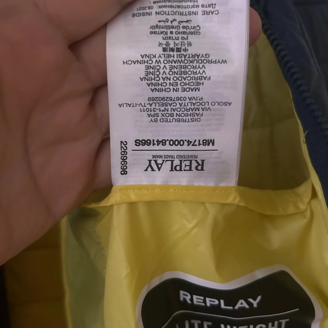 Mörkblå lättviktsjacka från Replay - 3