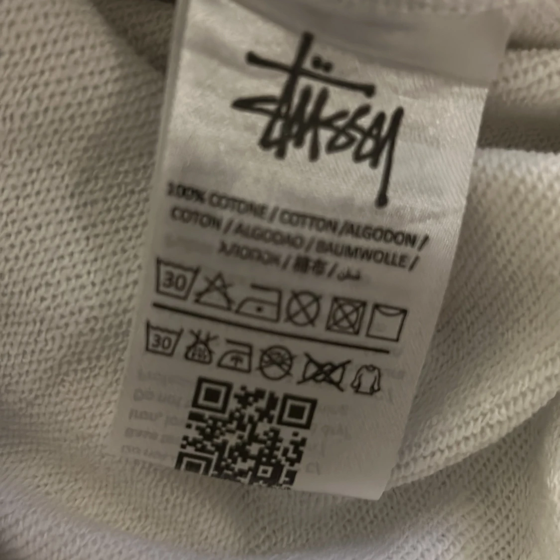 Vit långärmad tröja från Stüssy - 3