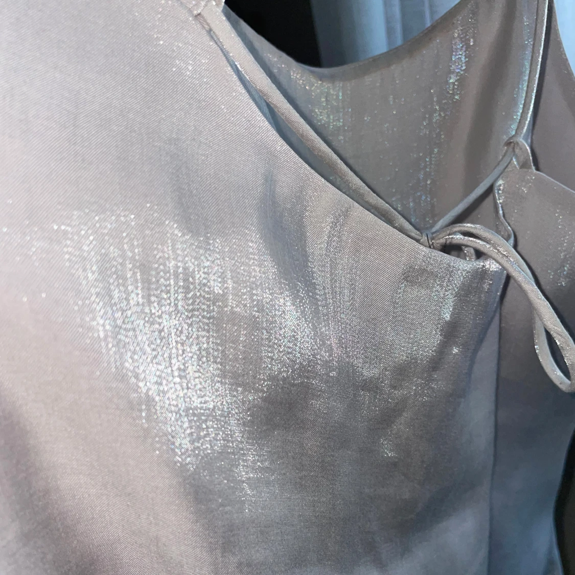 Beige glansig topp🌟 - 2