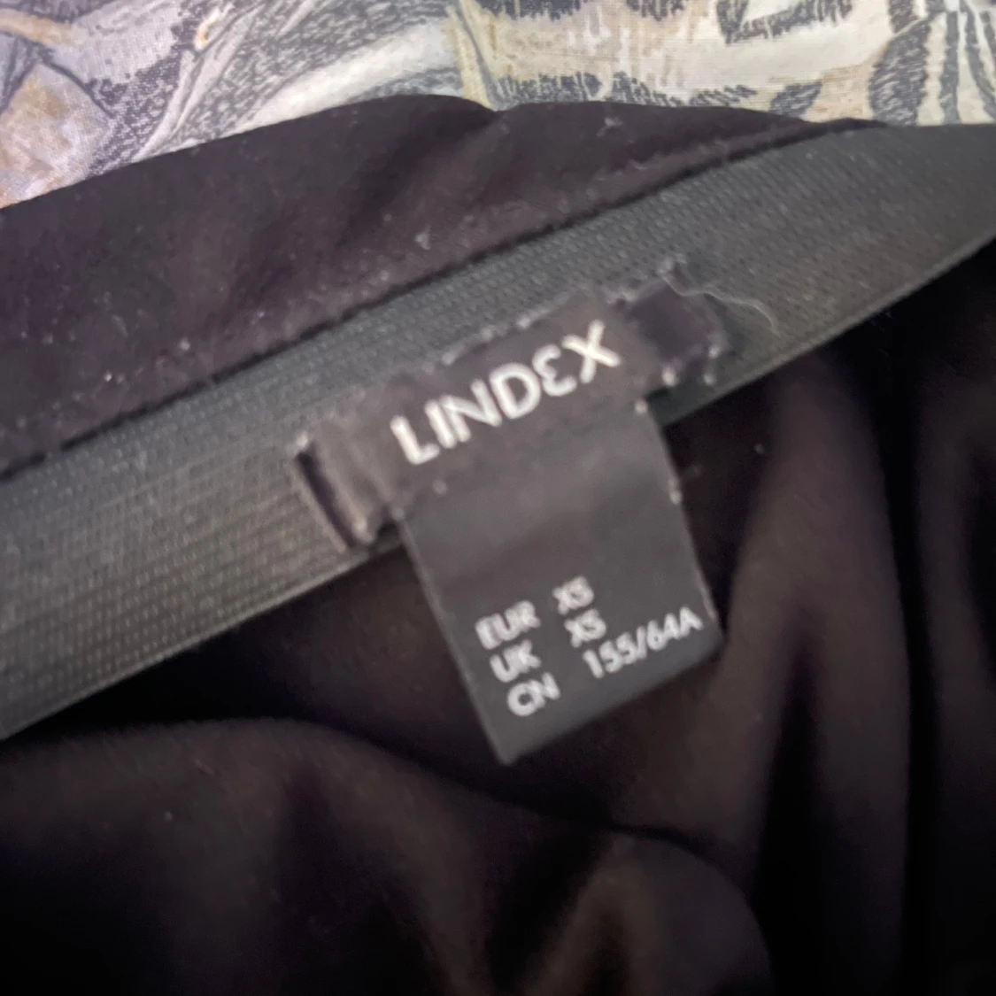 Svart långkjol från Lindex XS - 2