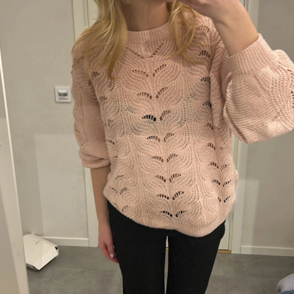 Ljusrosa stickad tröja  - 91