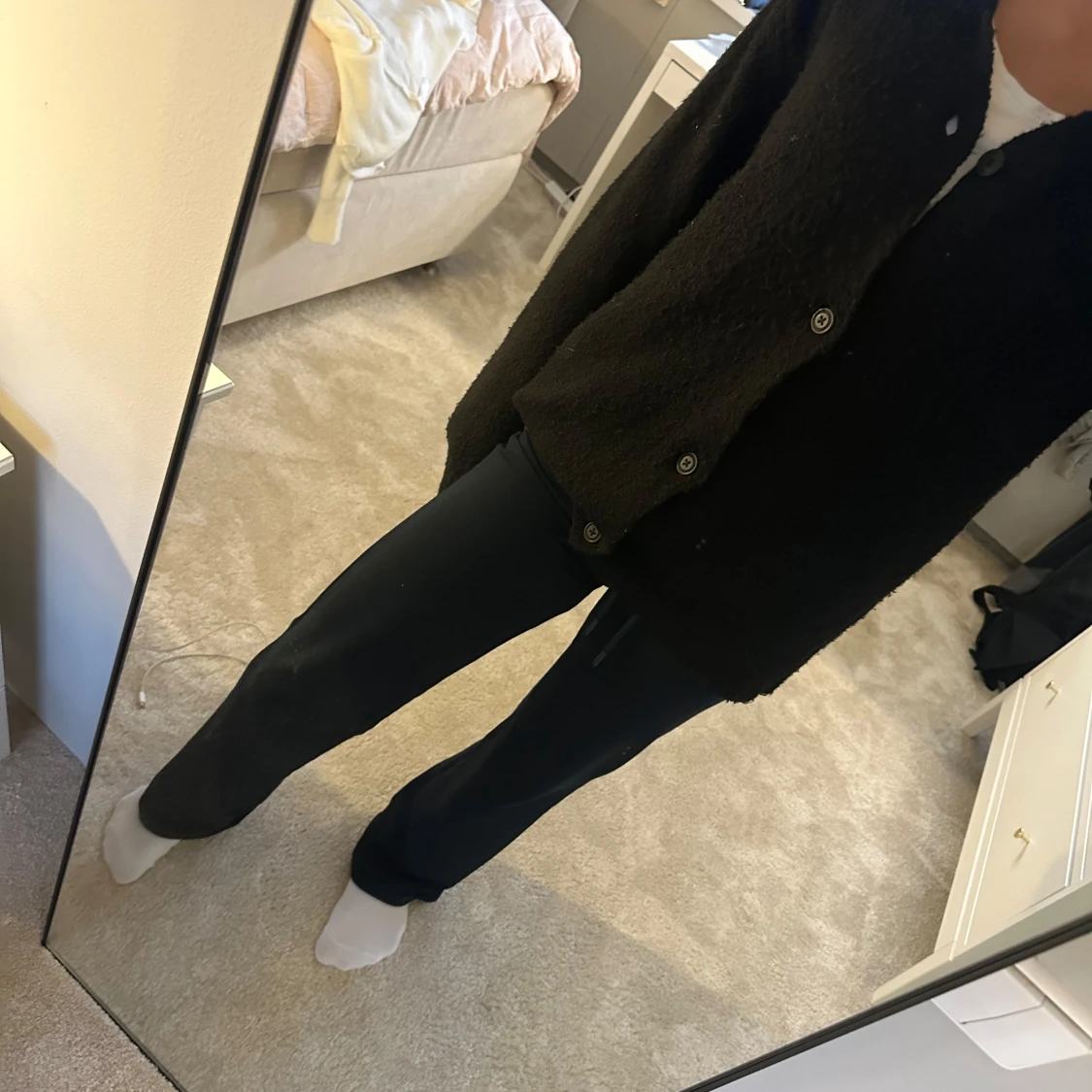 Svart stickad kofta  - 2