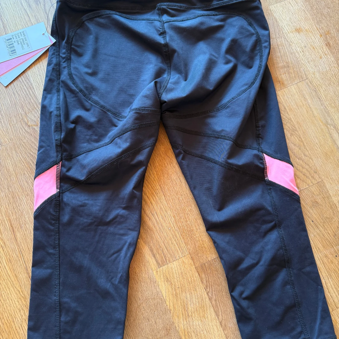 Svarta och rosa tights från Röhnisch - 1