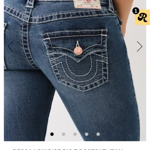 SÖKER True Religion jeans LOW RISE  - Söker helst denna färg skriv om ni har liknande bara de är true religon så skicka bilder på de            Biligt helst under 800