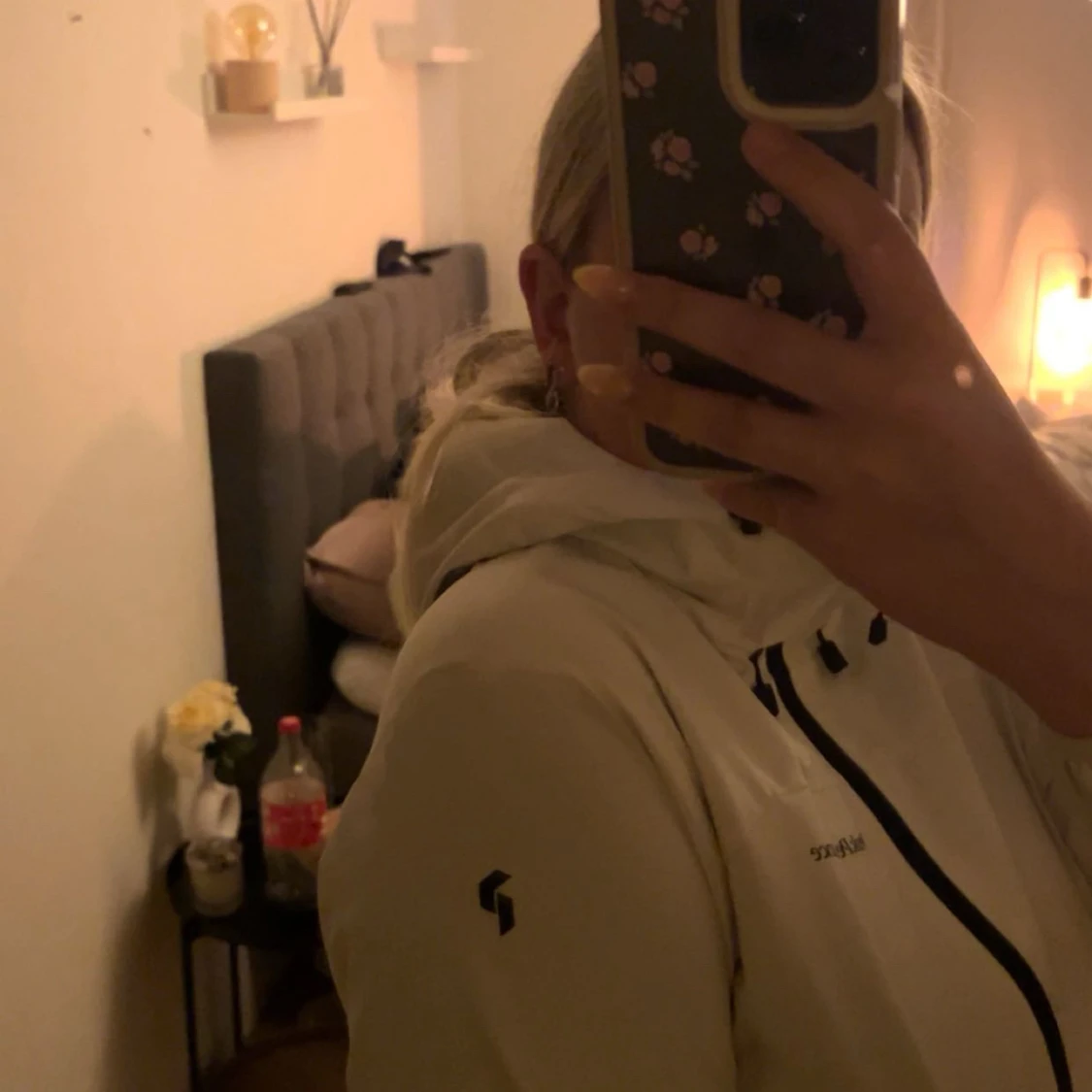 Vit vindjacka Peak Performance - 3