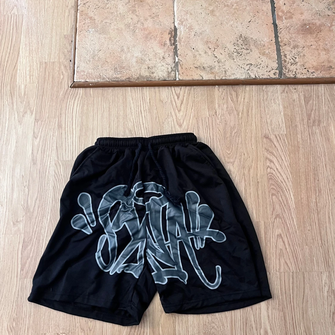 Syna world shorts
