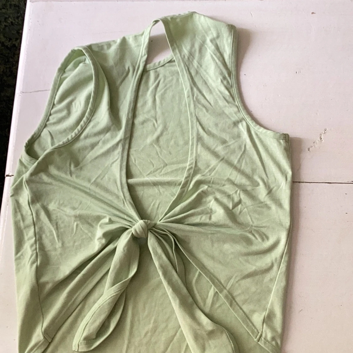 Ljusgrön ärmlös t-shirt från ICANIWILL - 1