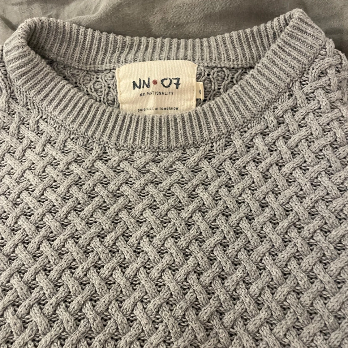 Grå stickad tröja från NN07 - 1