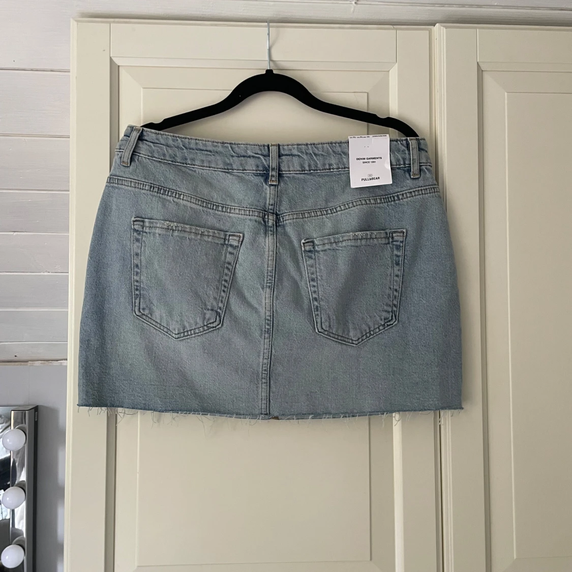 Ljusblå jeanskjol från Pull&Bear XL - 1