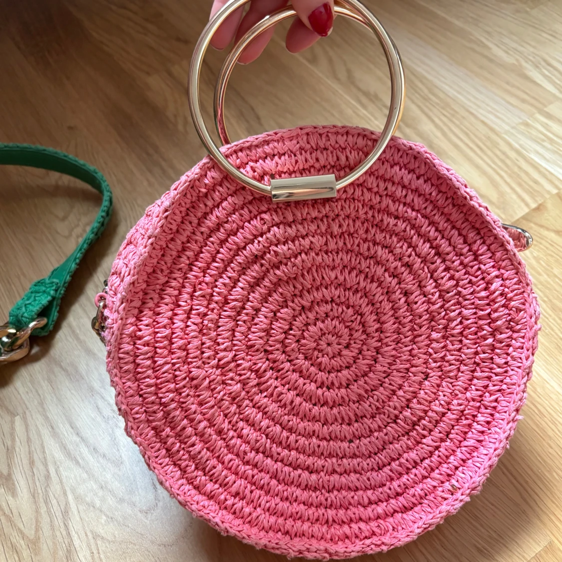 Två virkade väskor från H&M - 2