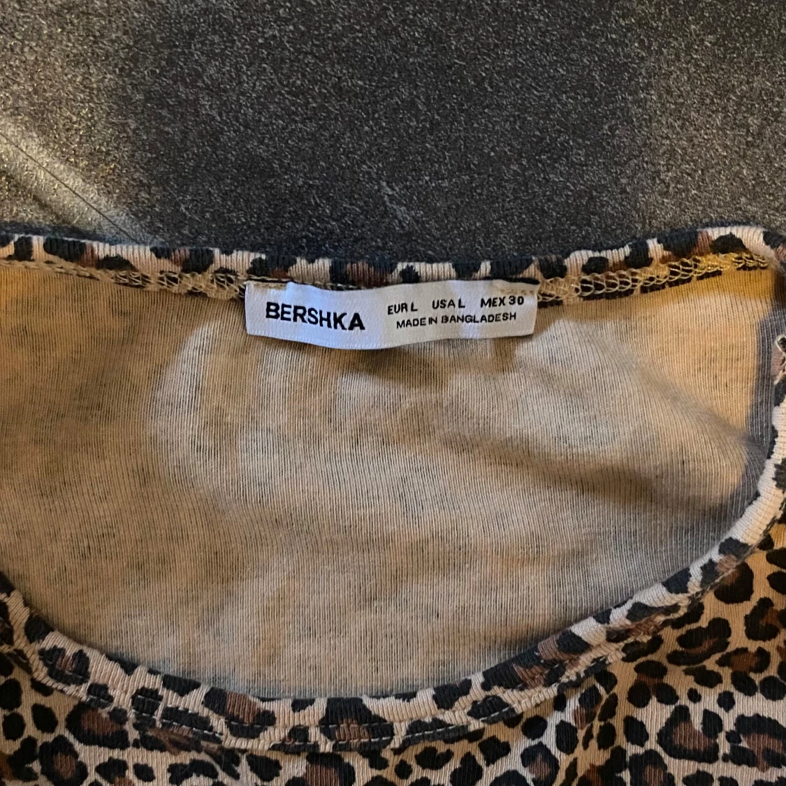 Leopardmönstrad topp från Bershka - 2