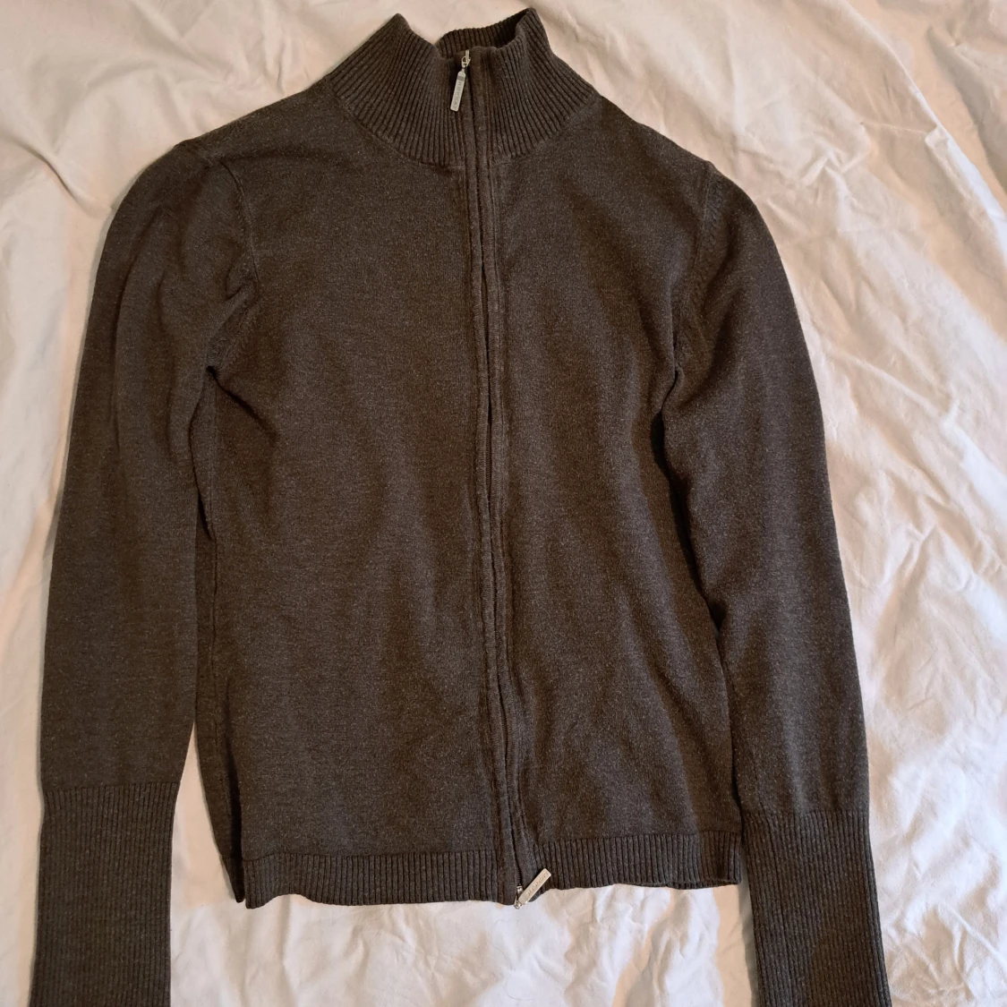 Mörkgrön kofta med dragkedja - 2